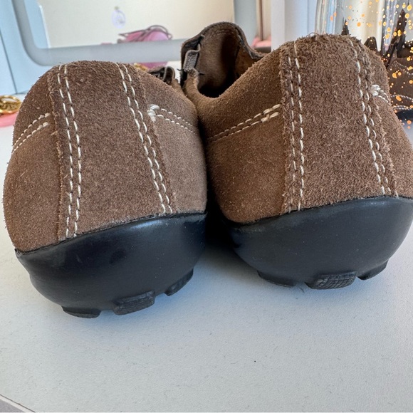 2 FOR $20 Naturalizer Fadrina Leather Suede Loafer Light Brown Comfort Slip On 6 - Picture 4 of 9